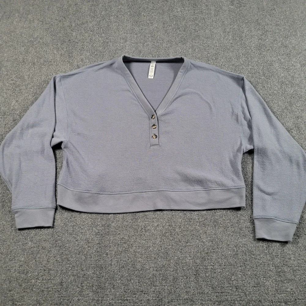 Alo Yoga Cropped‎ Henley Cardigan Womens Small Gray Long Sleeve Pullover Cropped