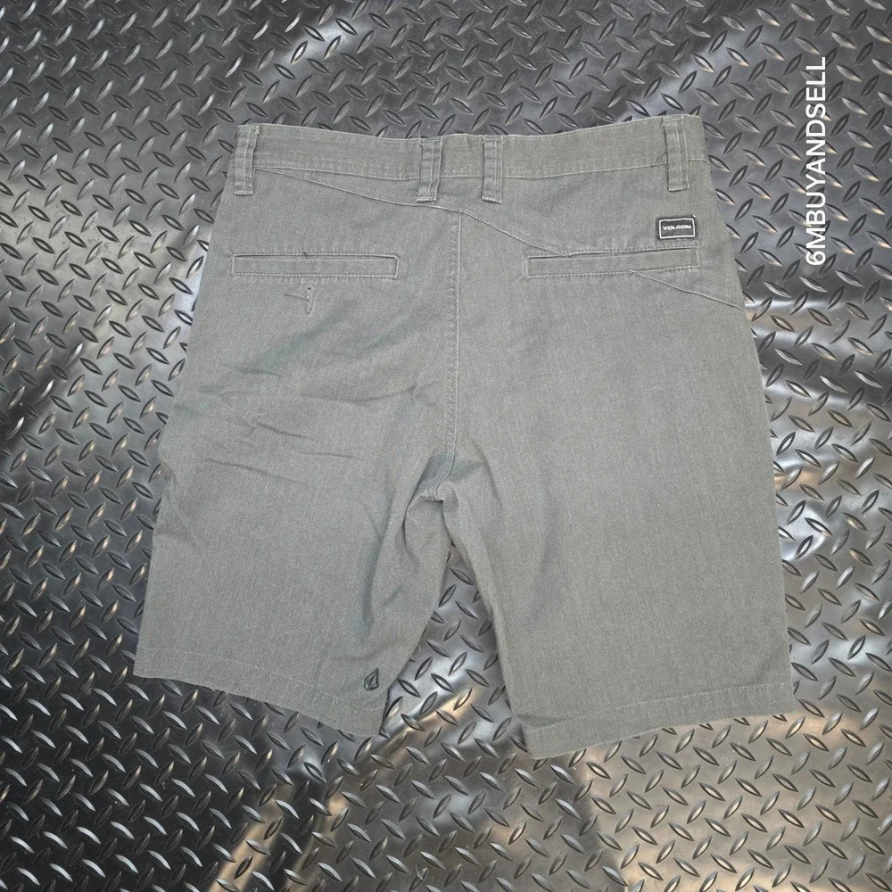 Volcom Frickin Modern Stretch Chino Shorts Mens 32 Charcoal Gray A09118D0