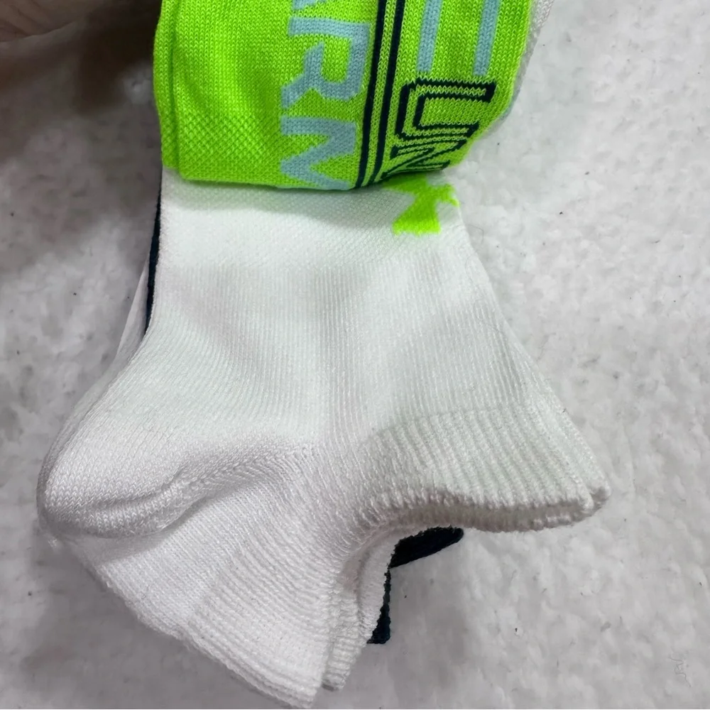 Girl’s Under Armour Socks