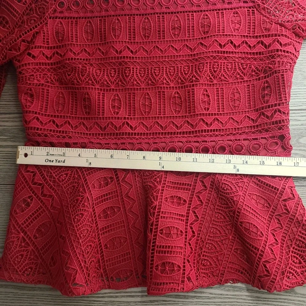 Moulinette Soeurs Anthropologie Red Crochet Lace Peplum Blouse Romantic‎ Boho 10