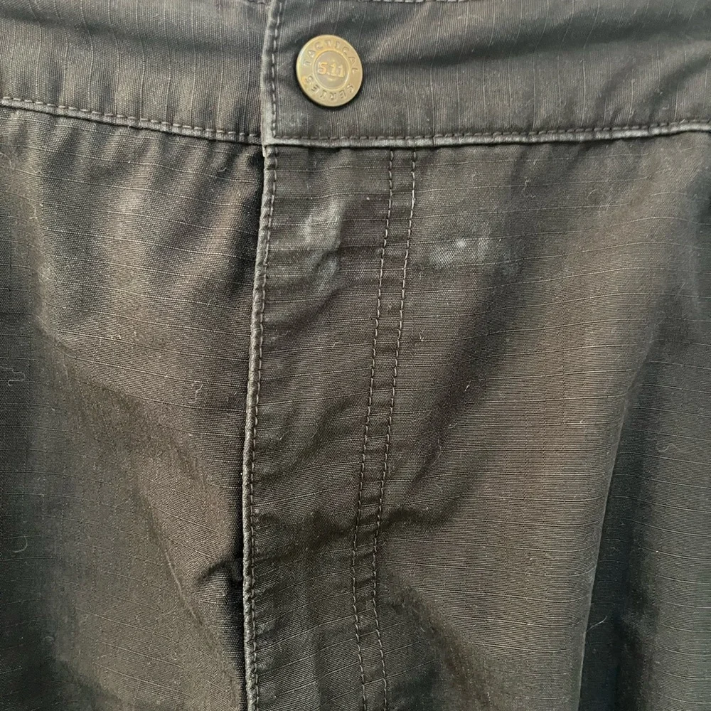 5.11 Tactical Mens Cargo Utility Shorts Size 40(Actual 38)‎ Black Hiking Outdoor