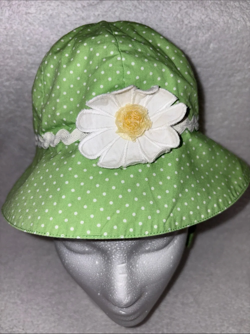 Gymboree daisy turtle line Green Polka Dot Sun Hat 6/12m Y2K