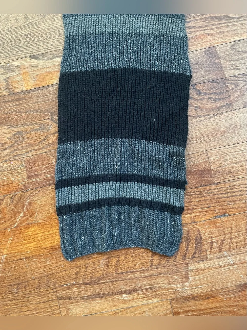 Vintage Handmade  Black and Gray Knit Scarf