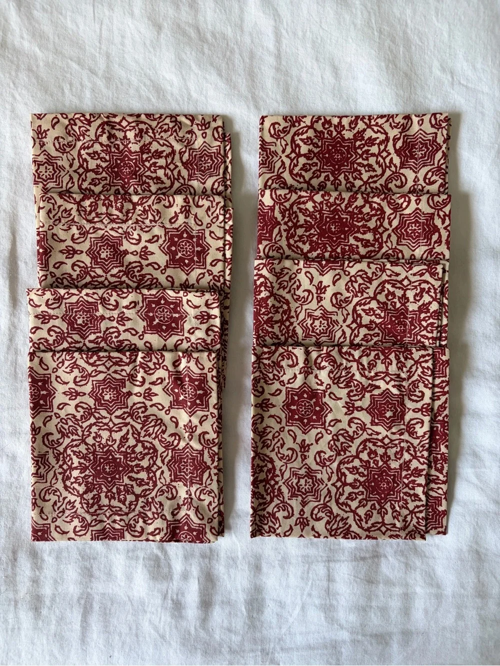 Pottery Barn Set of 8 Cotton Cloth Cocktail Napkins 10x10 New in Box Batik