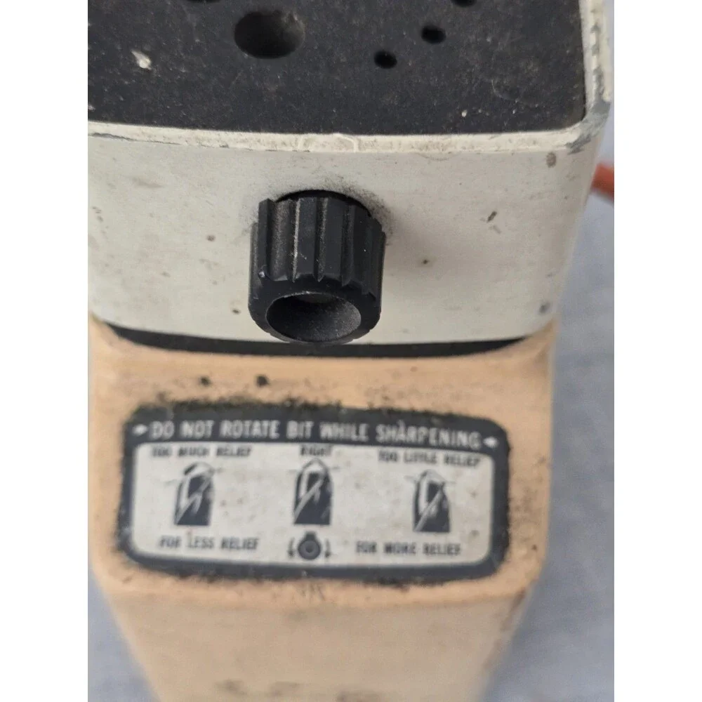 Vintage Black & Decker Drill Bit Sharpener Model 7980 - Tested & Working!