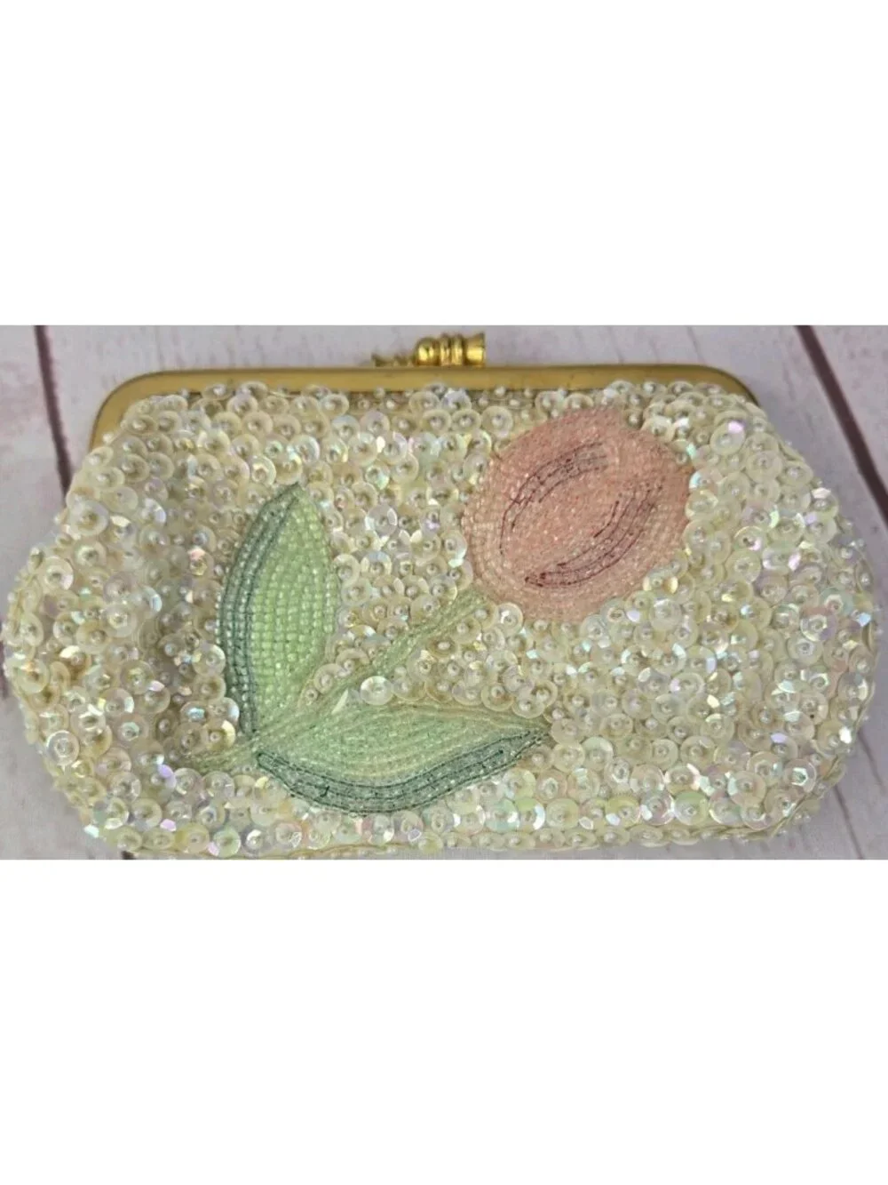 Vtg Sequined Bead Opalescent Framed Coin Purse Tulip Kiss Lock Hong Kong