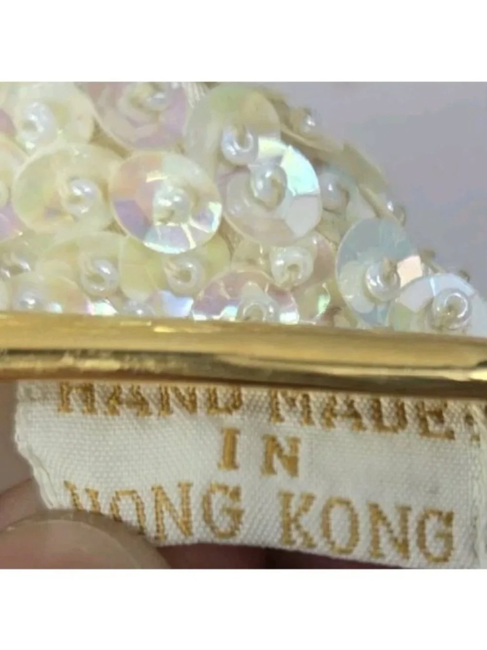 Vtg Sequined Bead Opalescent Framed Coin Purse Tulip Kiss Lock Hong Kong