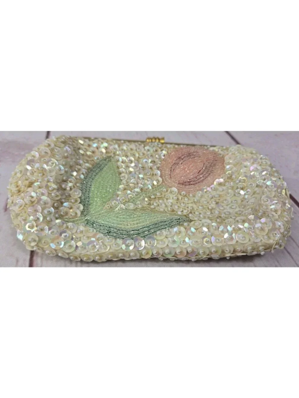 Vtg Sequined Bead Opalescent Framed Coin Purse Tulip Kiss Lock Hong Kong