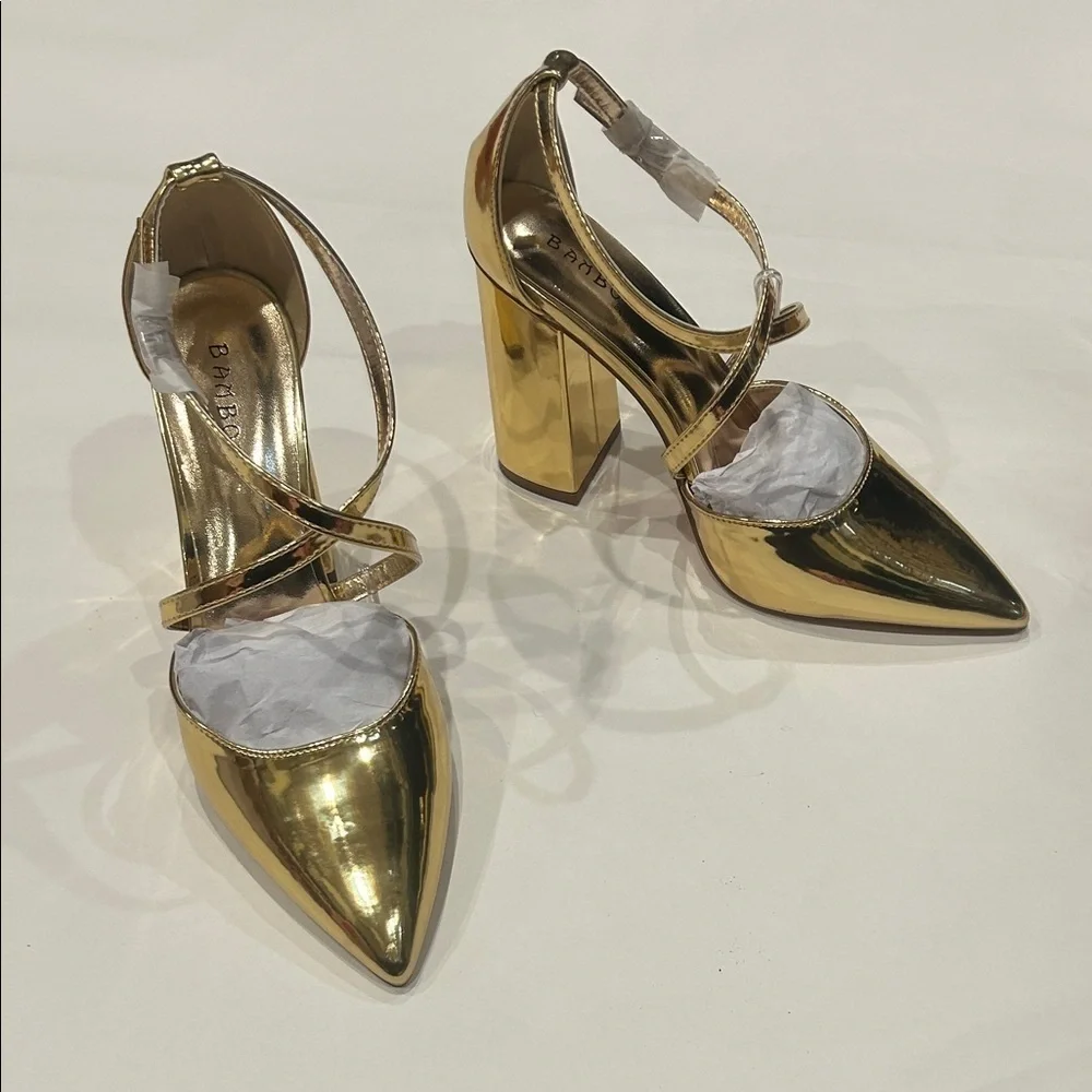 BAMBOO Shiny Metallic Gold disco Pointed toe Women's block Heels 8.5 new in box