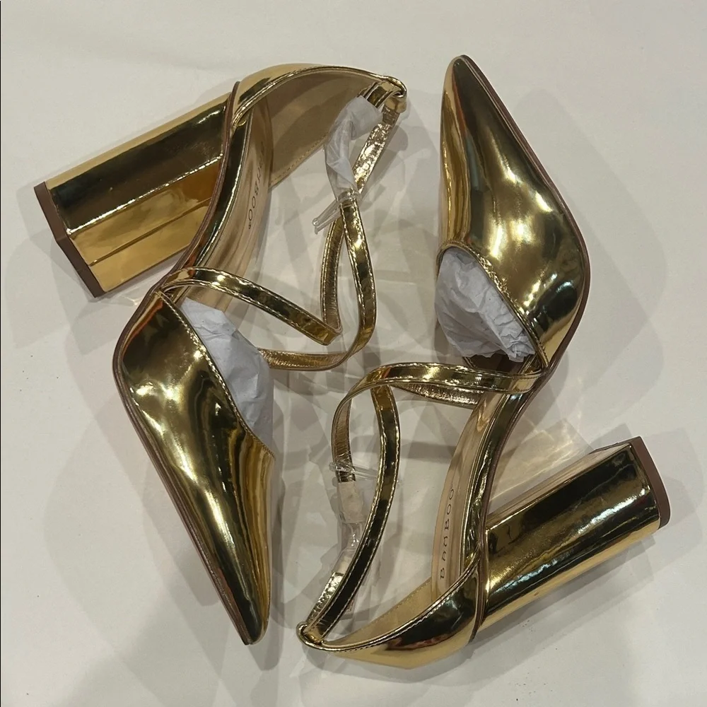 BAMBOO Shiny Metallic Gold disco Pointed toe Women's block Heels 8.5 new in box