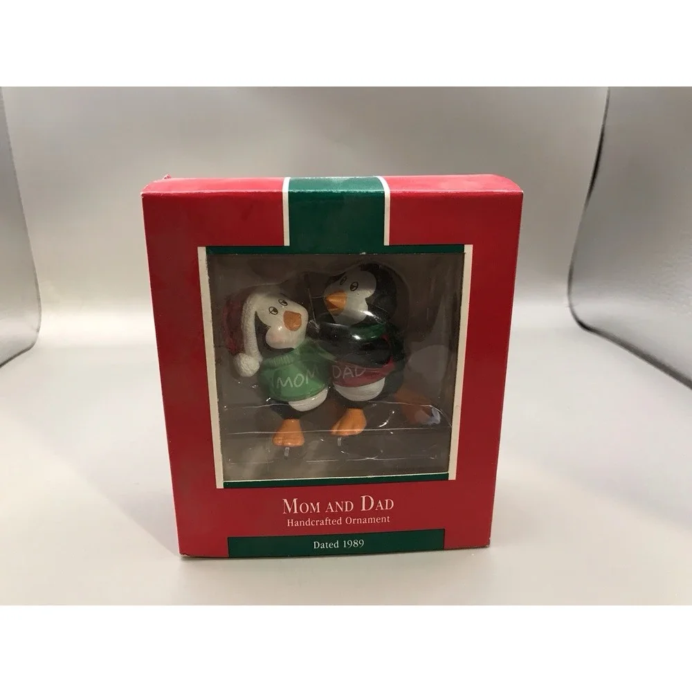 Vintage 1989 Hallmark‎ Mom And Dad Ice Skating Penguins Christmas Ornament
