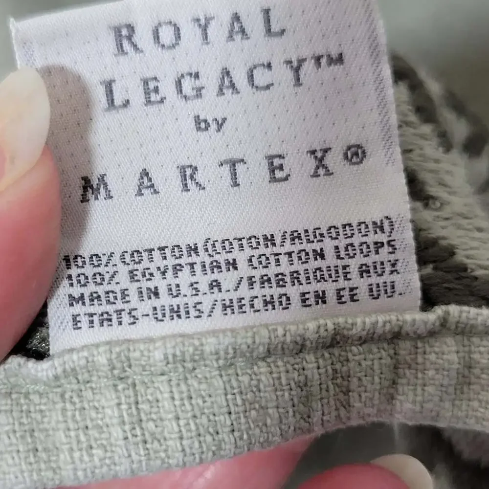Vintage Royal Legacy By Martex Bath Towel Damask Sage Green 27