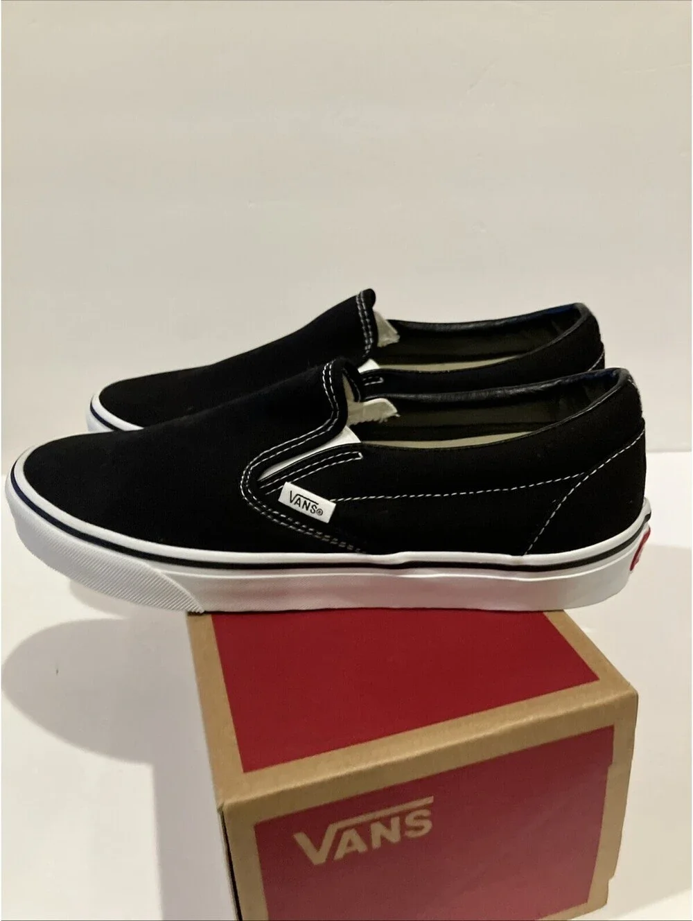 Vans Classic Slip On 'Black White' Canvas Shoes / VN000EYEBLK / Men's Size 8 NEW