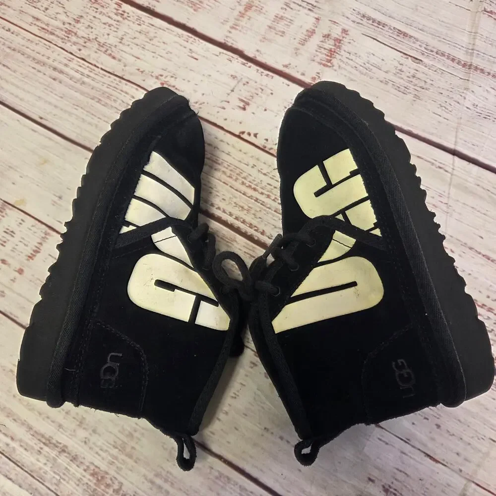 UGG Big Kids Black Lace-Up Boots SIze 7 Bold Logo