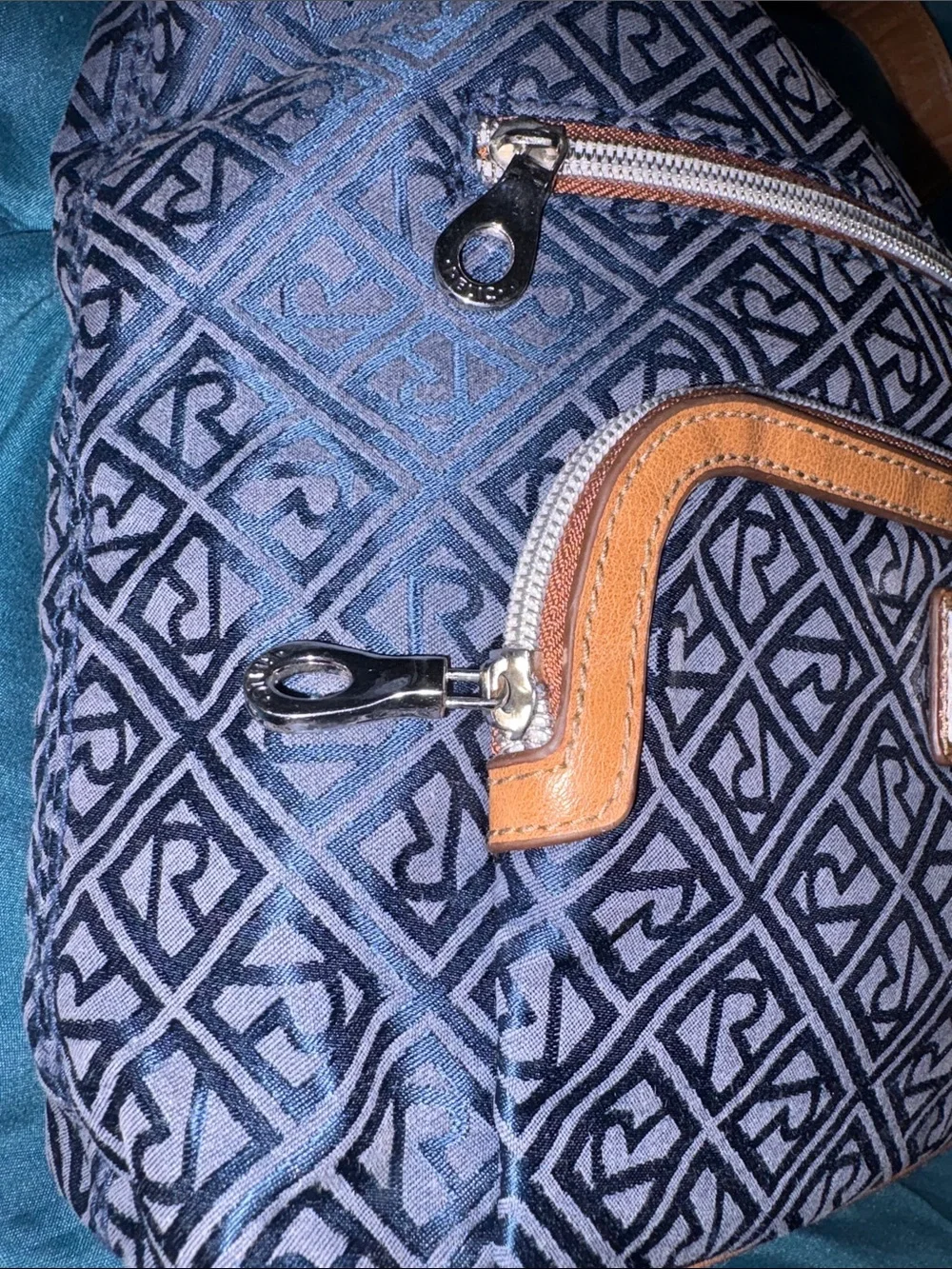 Relic - Denim - Blue Patterned Crossbody Bag w/ Tan Trim