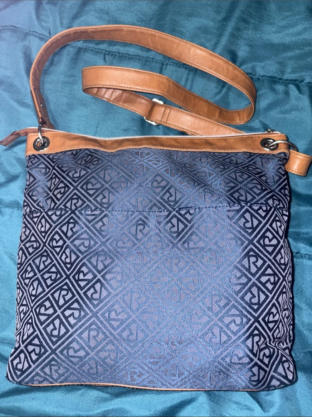 Relic - Denim - Blue Patterned Crossbody Bag w/ Tan Trim