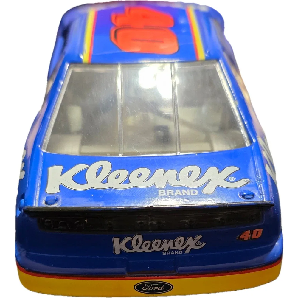 40 Tim Fedewa Kleenex Ford Thunderbird 1996 Preview 1:24 Diecast Nascar Racing