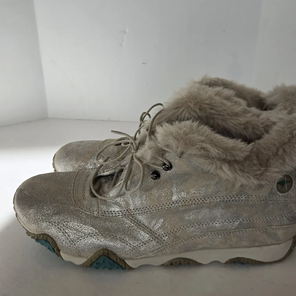 kangaROOS Beige Fur-Lined Winter Boots