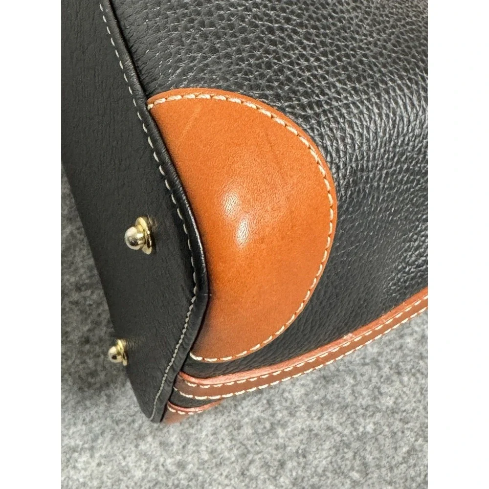 Dooney‎ & Bourke Large Domed Satchel Purse Bag Black Shoulder Strap & Dust Bag