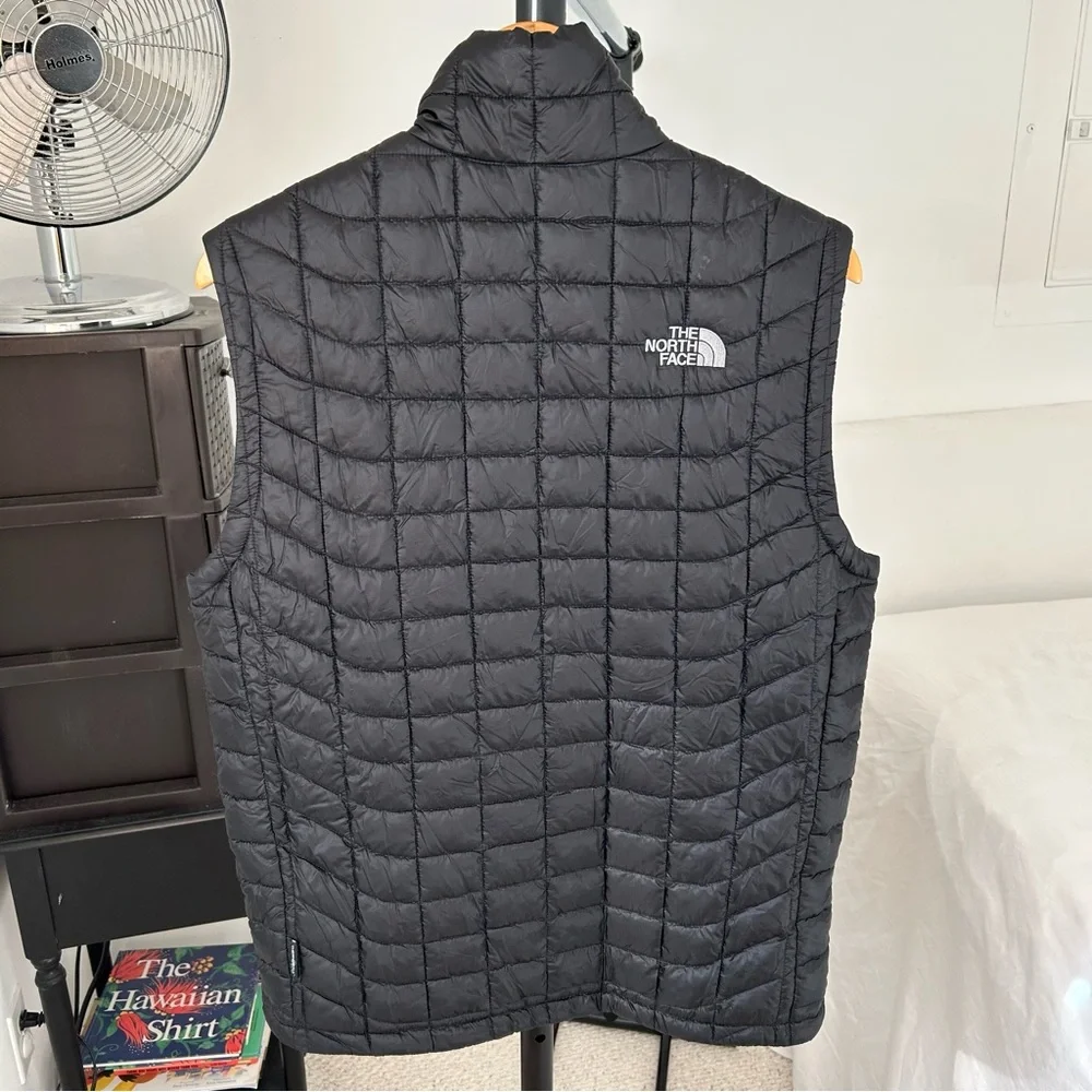 The North Face Thermoball Puffer Vest Black Men’s Small