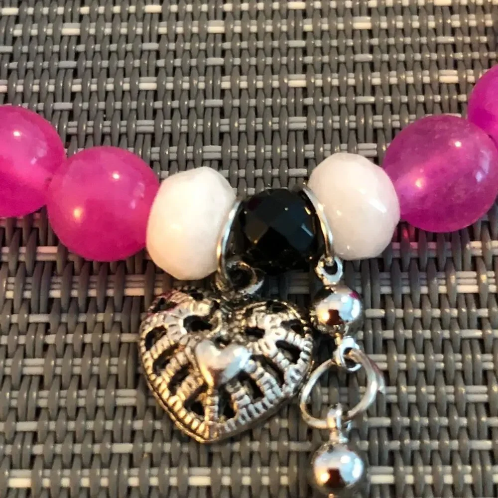 Girls: Fuchsia Jade Beaded Charm Bracelet