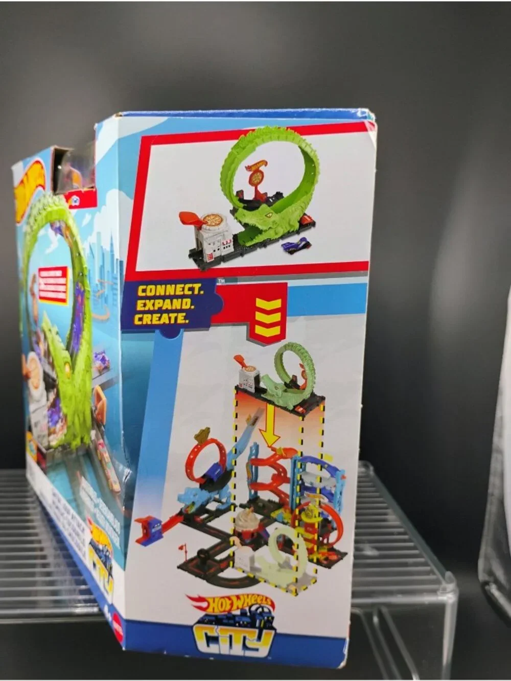 Hot Wheels Gator Loop Attack Nemesis Crocodile Track Set