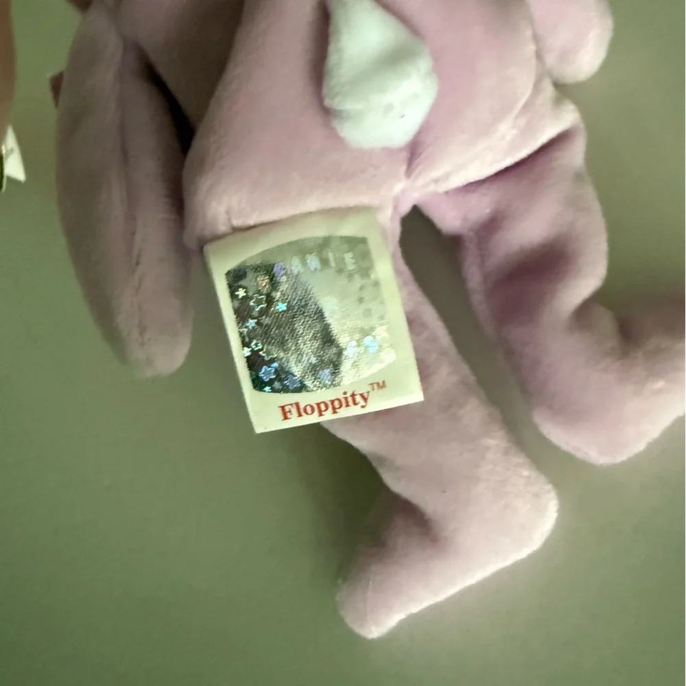 2001 Floppity the Rabbit BASKET Beanie Baby