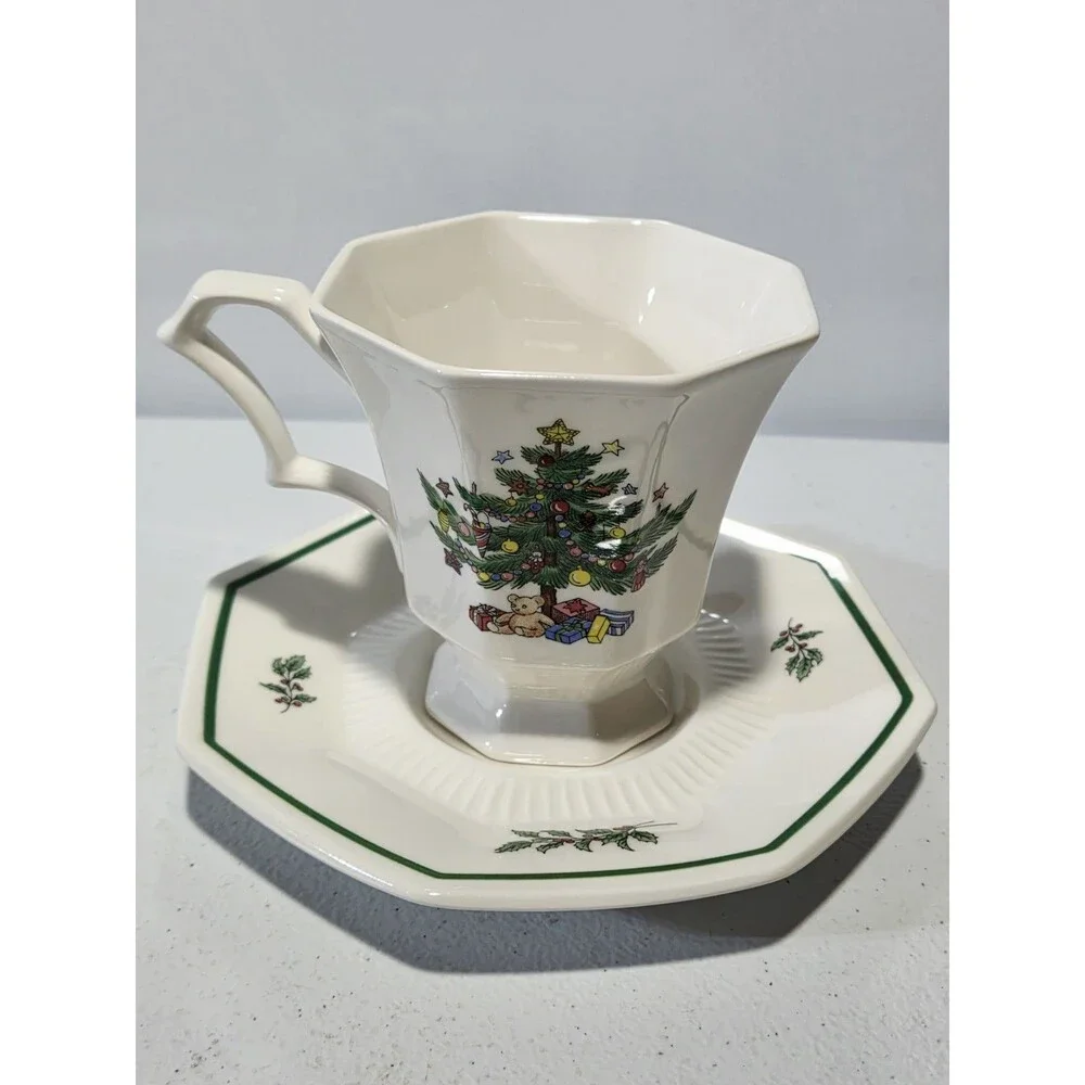 Nikko Christmastime Three-Piece Place Setting in Original Box