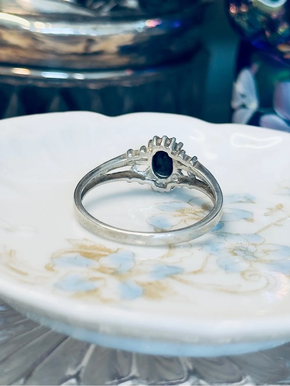 Vtg AVON Sterling Silver Black Sapphire Ring (10)