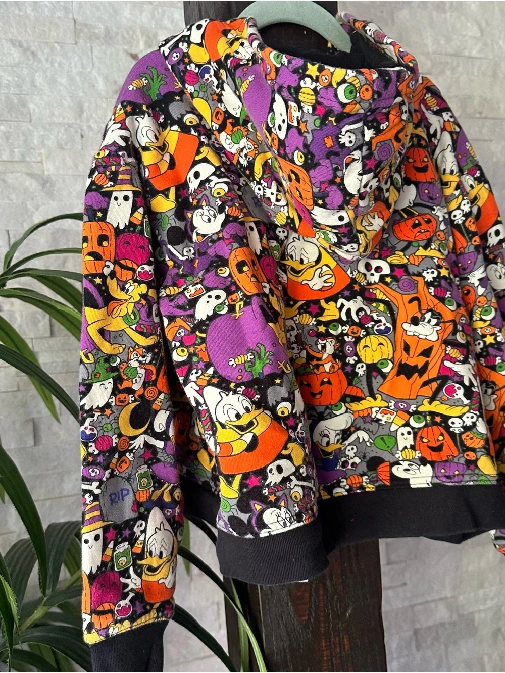 Disney Purple and Orange Halloween Spooky character Hoodie Jacket Kids Small