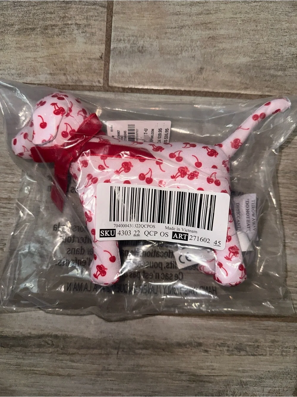 Plush Cherry-Print Dog Toy with Red Ribbon 🍒🐶