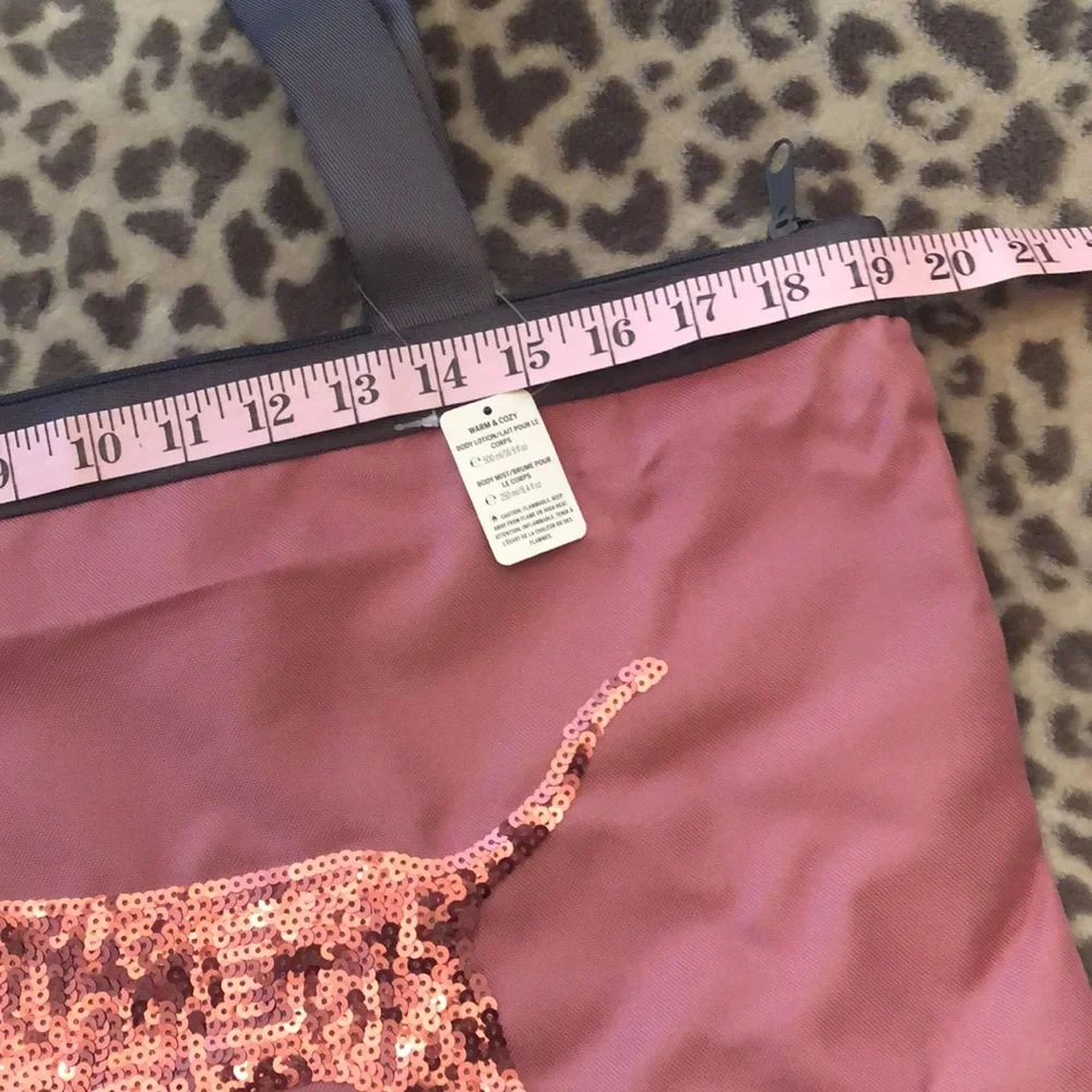 2016 PINK Victoria’s Secret Sequin Dog Tote Bag in Pink