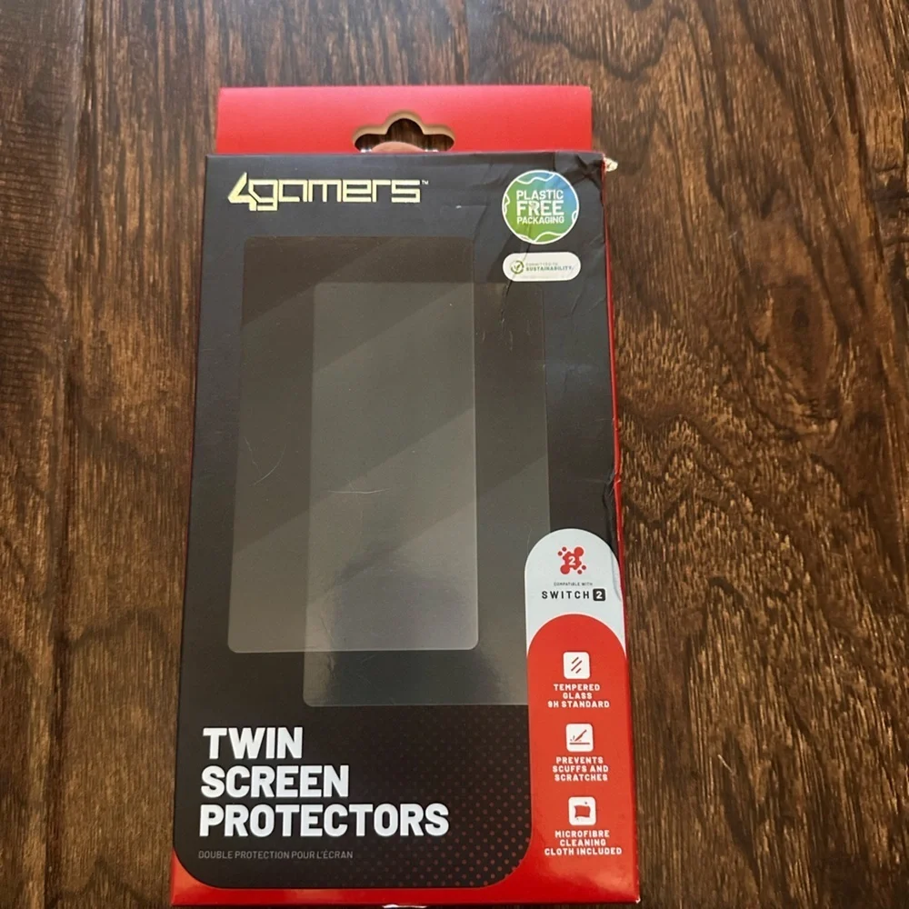 4Gamers Glass Screen Protector & Cleaning Cloth Compatible with Nintendo Switch‎