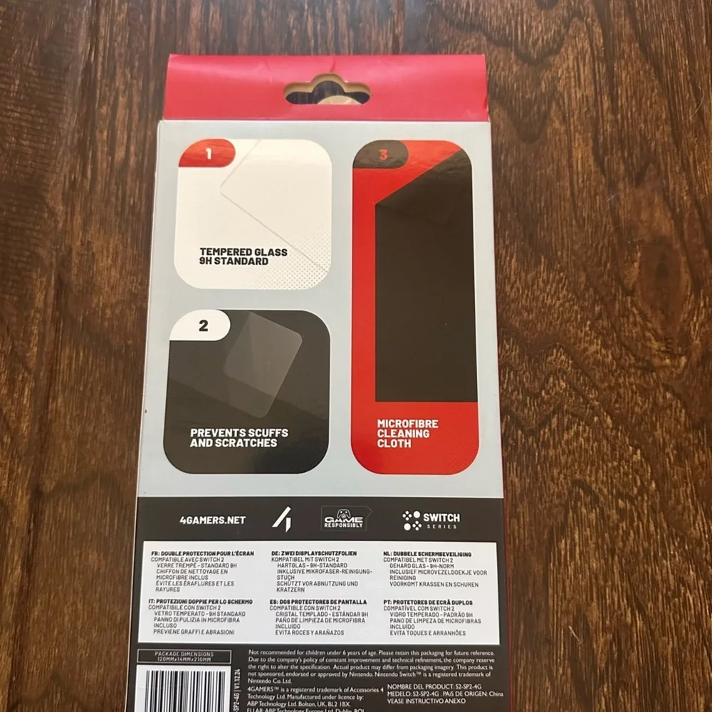 4Gamers Glass Screen Protector & Cleaning Cloth Compatible with Nintendo Switch‎