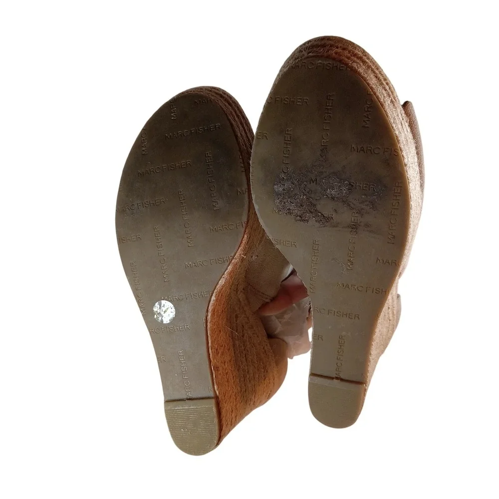 Marc Fisher Adalyn‎ Tan Suede Scalloped Espadrille Wedge Sandals Womens 5.5M