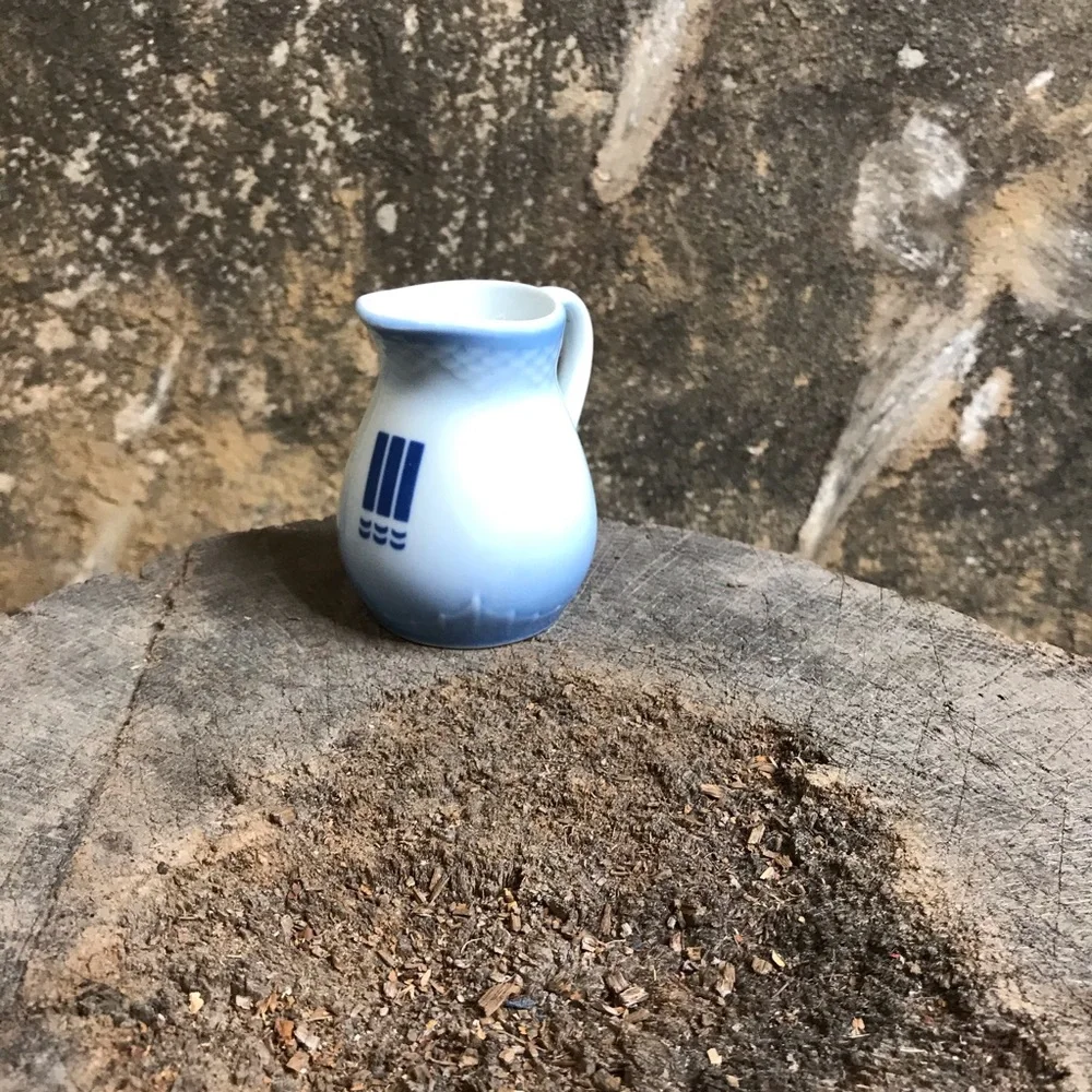 Bing & Grøndahl antique creamer