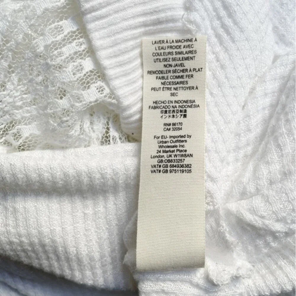 Free People Spring Valley Thermal Tee Lace Inset Oversized Raw Hem Size Small
