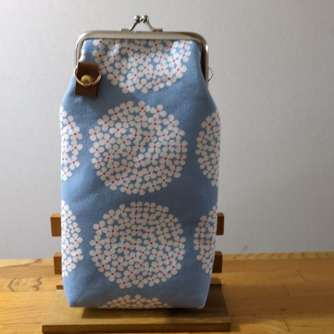 Handmade Clasp Smartphone Shoulder Bag - Hydrangea - Shoulder Strap Not Included